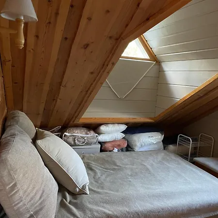 Шале And Outdoor Hot Tub In *