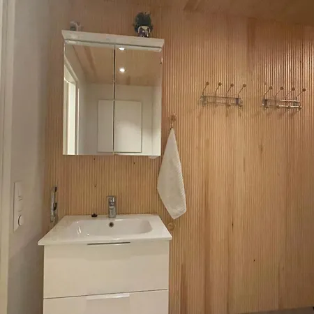 And Outdoor Hot Tub In シャレー